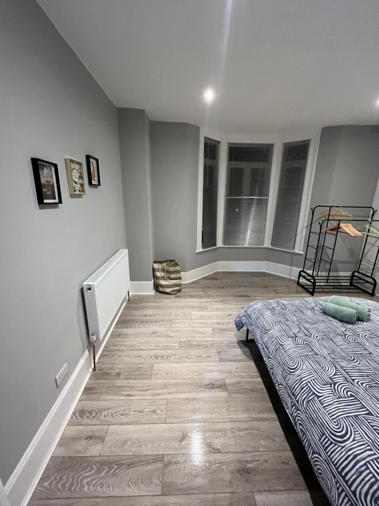 Super Central 2 Bed Flat 伦敦 外观 照片