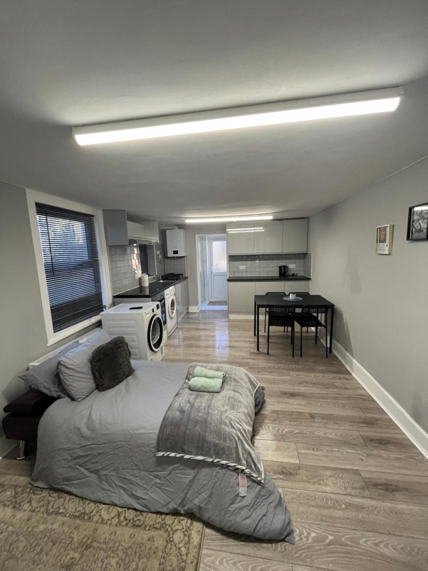 Super Central 2 Bed Flat 伦敦 外观 照片